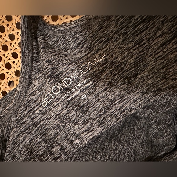 Beyond Yoga Spacedye Studio Cropped Tank | XS - Picture 3 of 5